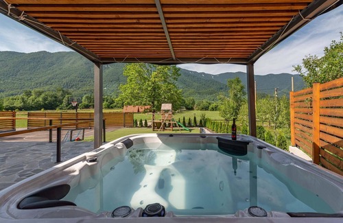 Brusane House | Amazing home in Rizvanusa