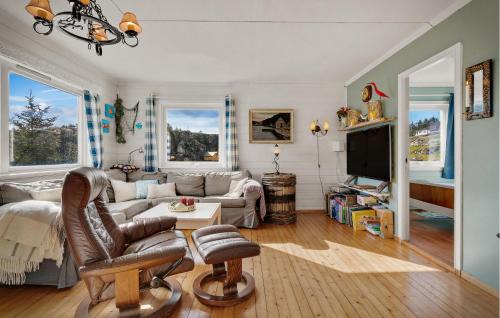 Oygarden House | Amazing Home In Rong With Ethernet Internet