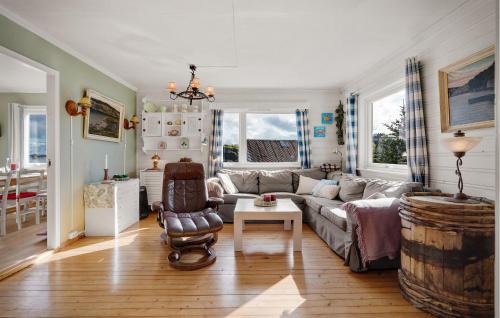 Oygarden House | Amazing Home In Rong With Ethernet Internet