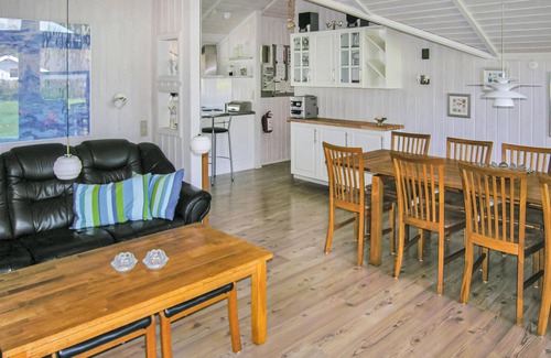 Spodsbjerg House | Amazing home in Rudkøbing with sauna