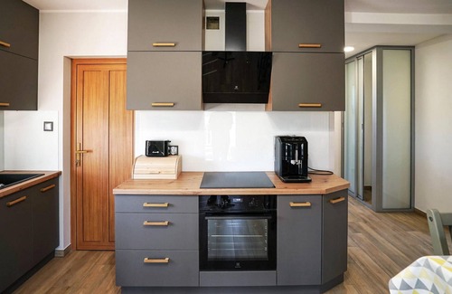 Faszcze House | Amazing home in Ryn with WiFi