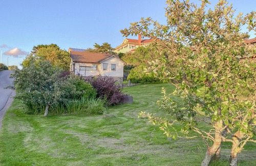 Vastra Frolunda House | Amazing home in Västra Frölunda