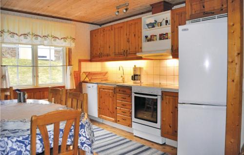 Grums Municipality House | Amazing Home In Segmon With Sauna