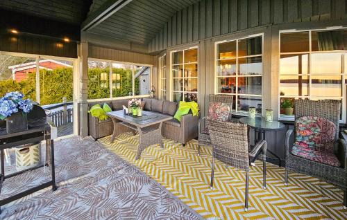 Enebakk Municipality House | Amazing Home In Spydeberg With Wifi