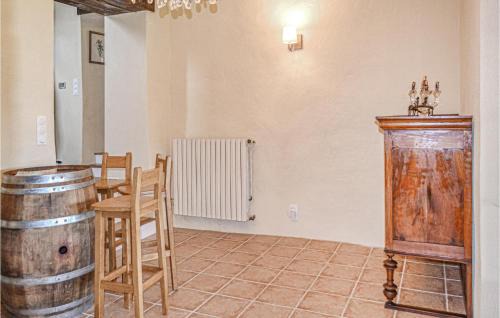Saint-Priest-les-Fougeres House | Amazing Home In St Priest La Fougeres