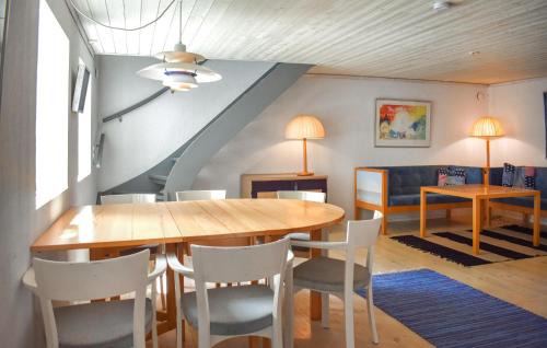 Tomelilla House | Amazing Home In Tomelilla With Wifi