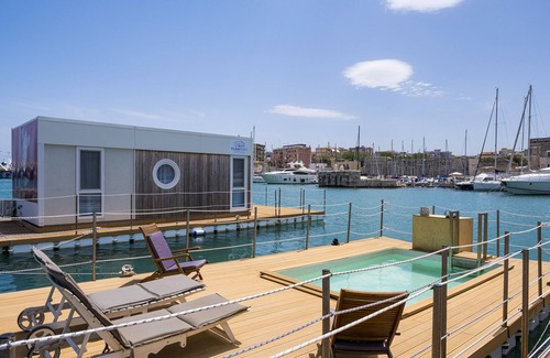 Bisceglie Boat Rental | Amazing Houseboat in Apulia