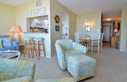 Bethany Beach Condo | AMAZING OCEANFRONT CONDO - 809 Brandywine House, Sea Colony, Bethany Beach