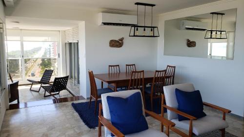 Punta del Este Apartment | Amazing Oceanfront unit on Mansa Beach