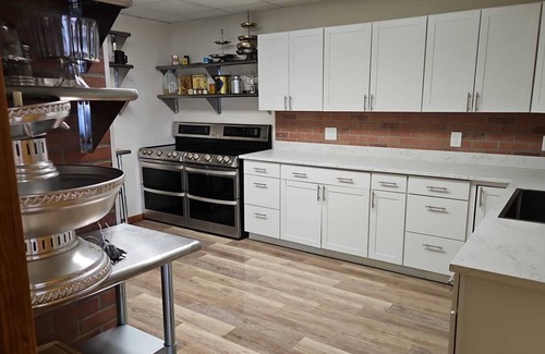 Manchester House | Amazing Retreat and scenic view - 13 bedrooms, spa, fitness and event room.