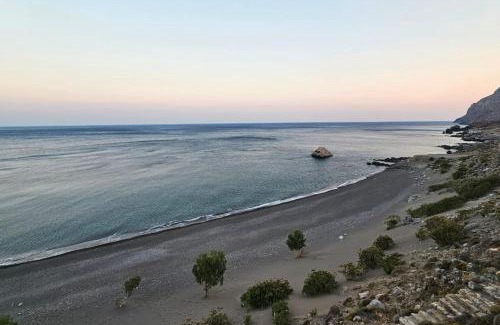 Archanes-Asterousia Apartment | Amazing seafront house with private beach