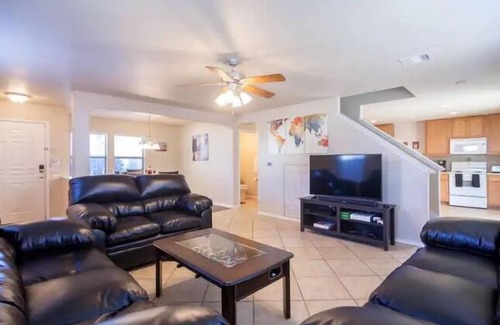 McKinney House | Amazing Spacious Home in the Middle of Everything!