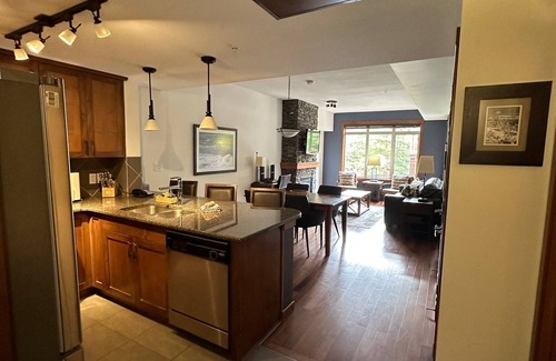 Canmore Condo | Amazing Stoneridge Hidden Gem