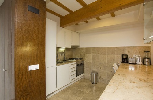 Principe Real Apartment | Amazing Tailor Made Penthouse With a View