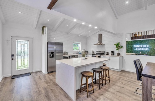 Delray Beach House | Amazing Tropical Pool House Delray Near Ocean- 4 bedrooms 3 baths-