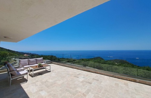 Blizikuce Villa | Amazing views. Charming and Happy pleace. Joyful atmosphere.