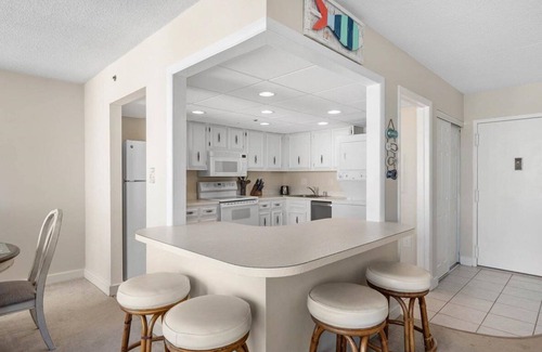 North Ocean City Condo | Amazing Views From This 2 Bedroom Condo in Capri!