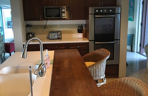 South Side House | Amazing views on the East End newly renovated