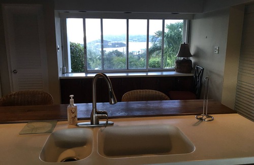 South Side House | Amazing views on the East End newly renovated