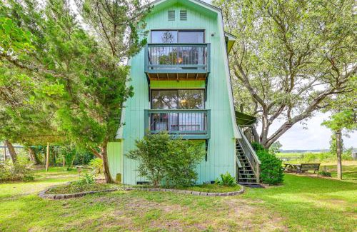 Tranquil Harbour House | Amazing Views! One More Day Escape on Oak Island