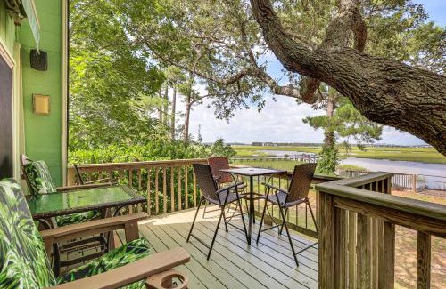 Tranquil Harbour House | Amazing Views! One More Day Escape on Oak Island