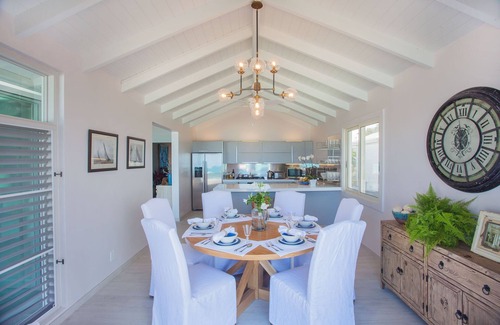 Dickenson Bay Villa | AMAZING VILLA! BREATHTAKING VIEW AND INFINITY POOL WITH DIRECT ACCESS TO THE SEA