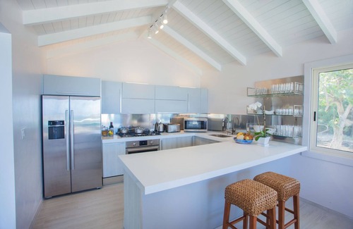 Dickenson Bay Villa | AMAZING VILLA! BREATHTAKING VIEW AND INFINITY POOL WITH DIRECT ACCESS TO THE SEA
