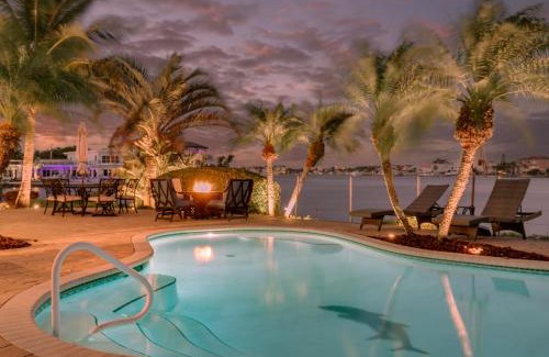 Indian Rocks Beach House | Amazing Waterfront House with Pool in Indian Rocks Beach!