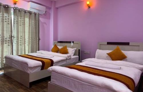 Sauraha Hotel | Amazon Resort