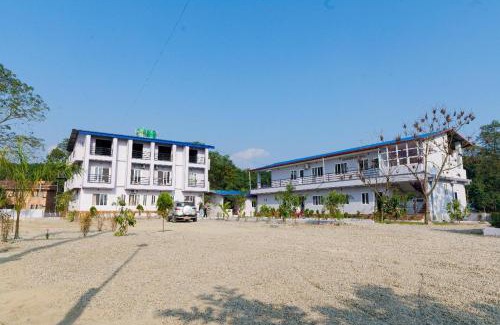 Sauraha Hotel | Amazon Resort