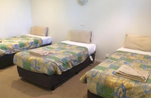 Alfredton Hotel | Ambassador Motor Inn