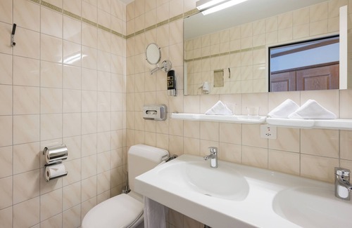 Lucerne Hotel | Ambassador Self Check-in Hotel