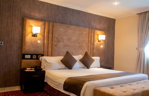Ikeja Hotel | Amber Residence
