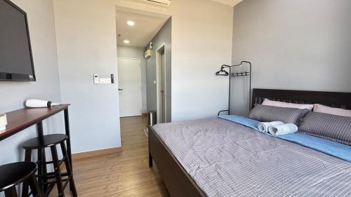 Jenjarom Apartment | Amber Studio Walking Distance Quayside Mall