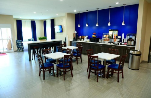 Prairieville Hotel | Americas Best Value Inn & Suites-Prairieville