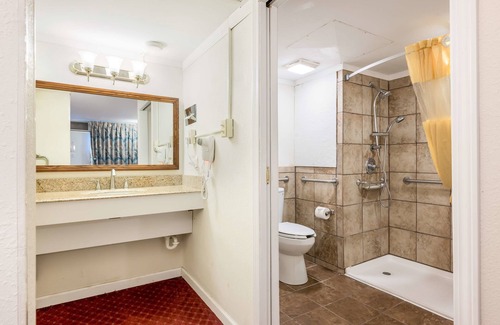 St. Joseph Hotel | Americas Best Value Inn St. Joseph at I-29