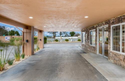 Ukiah Hotel | Americas Best Value Inn - Ukiah