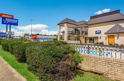 Wadesboro Hotel | Americas Best Value Inn Wadesboro