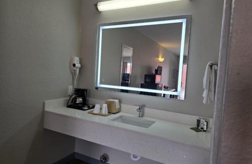 South Hill Hotel | Americas Express Inn South Hill