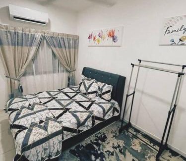Shah Alam Apartment | Amir Homestay Too Emira