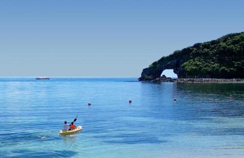 Yapak Apartment | Amora Suite Boracay