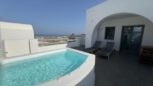 Vothon Apartment | Amphitrite Suites Santorini