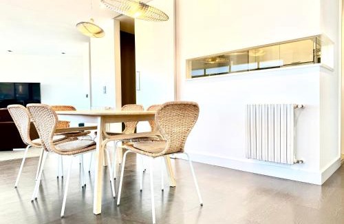 A Porqueira Apartment | Amplio piso a pie de playa de Patos. Nigrán.