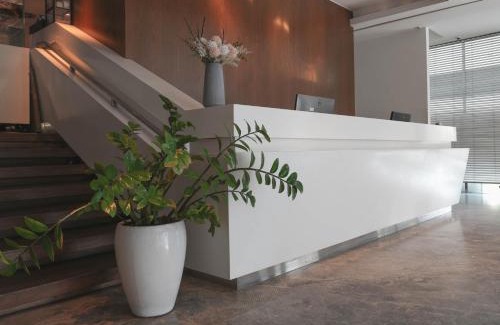 Jalan Besar Hotel | Amrise Hotel Kitchener