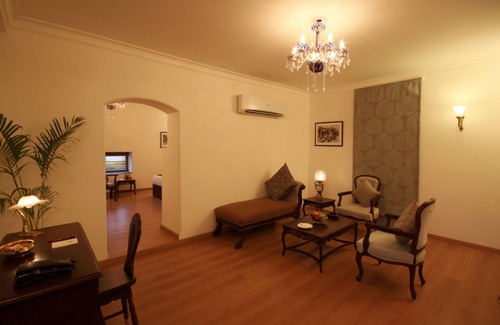 Varanasi Hotel | Amritara Suryauday Haveli