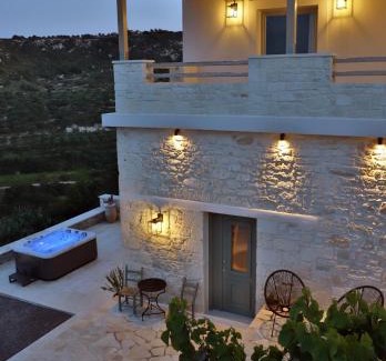 Sitia Apartment | Amvikas suites-Sitia, by Comfortbnb