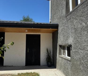 Tsinandali Apartment | AN Guest house