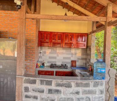 Bac Binh Hotel | An house