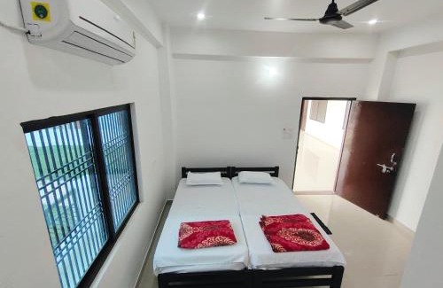 Varanasi House | ANAND BHAWAN Aj