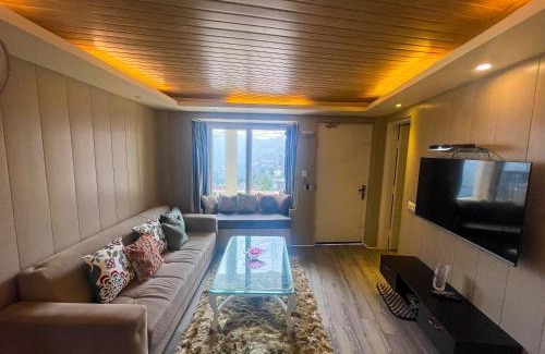The Mall Road Apartment | Anand Cottage - At the Mall Road
